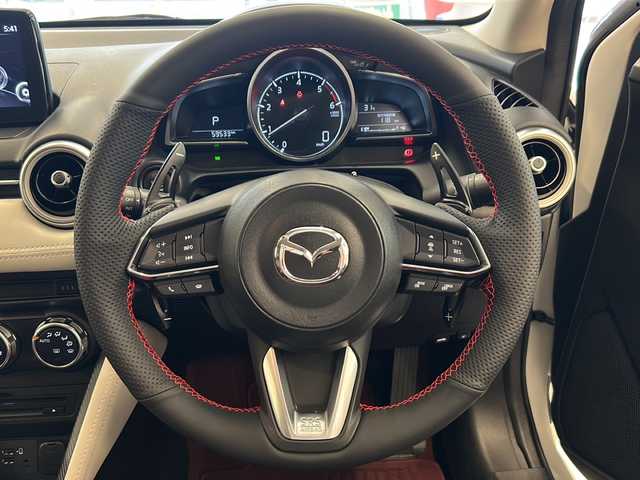 マツダ マツダ２ XD 100周年特別記念車 岐阜県 2020(令2)年 6万km スノーフレイクホワイトパールマイカ マツダスピード製F＆Sエアロパーツ/全方位カメラ/ヘッドアップディスプレイ/純正SDナビ/フルセグTV/レーダークルーズコントロール/ブラインドスポットモニター/コーナーセンサー/シートヒーター/パドルシフト/スペアキー/ドライブレコーダー前後/ETC/ハーフレザーシート/パワーシート/LEDヘッドライト/純正16インチアルミホイール/アイドリングストップ/革巻きステアリング
