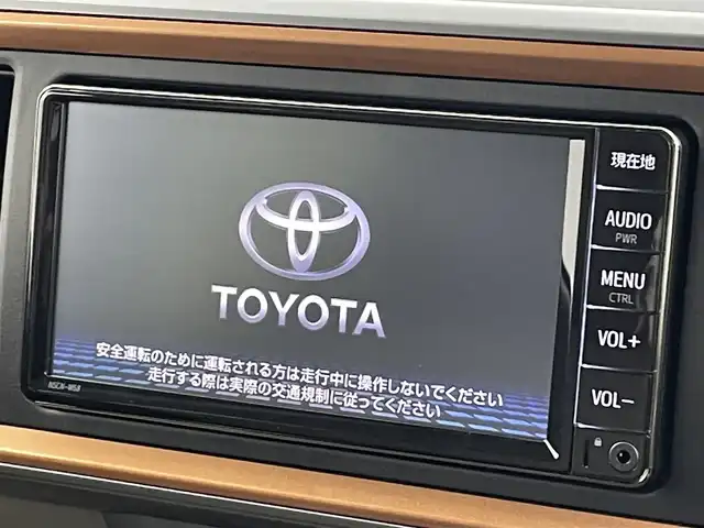 トヨタ パッソ モーダ　チャーム 福島県 2021(令3)年 0.5万km ブラックマイカメタリック/パールホワイト2トーン スマートアシスト /・衝突警報機能 /・衝突回避支援ブレーキ /・機能車線逸脱警報機能 /・先行車発進お知らせ機能/・発進抑制機能/純正ナビゲーション /型式：NSCN-W68/・Bluetooth/ワンセグTV/CD/AM・FM/AUX/・バックカメラ/ETC /ドライブレコーダー /シートヒーター/LEDライト/・フォグライト/・オートライト/・オートマチックハイビーム/プッシュスタート/・スマートキー/純正フロアマット/ドアバイザー