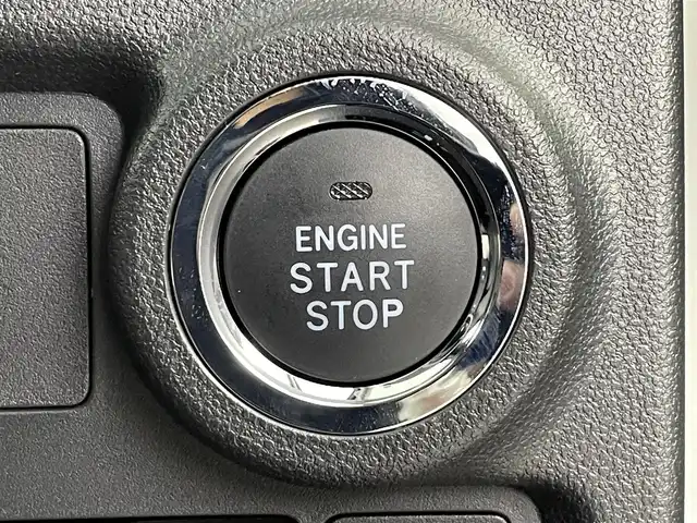 トヨタ パッソ モーダ　チャーム 福島県 2021(令3)年 0.5万km ブラックマイカメタリック/パールホワイト2トーン スマートアシスト /・衝突警報機能 /・衝突回避支援ブレーキ /・機能車線逸脱警報機能 /・先行車発進お知らせ機能/・発進抑制機能/純正ナビゲーション /型式：NSCN-W68/・Bluetooth/ワンセグTV/CD/AM・FM/AUX/・バックカメラ/ETC /ドライブレコーダー /シートヒーター/LEDライト/・フォグライト/・オートライト/・オートマチックハイビーム/プッシュスタート/・スマートキー/純正フロアマット/ドアバイザー