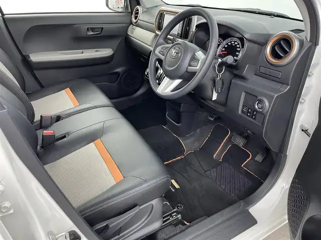 トヨタ パッソ モーダ　チャーム 福島県 2021(令3)年 0.5万km ブラックマイカメタリック/パールホワイト2トーン スマートアシスト /・衝突警報機能 /・衝突回避支援ブレーキ /・機能車線逸脱警報機能 /・先行車発進お知らせ機能/・発進抑制機能/純正ナビゲーション /型式：NSCN-W68/・Bluetooth/ワンセグTV/CD/AM・FM/AUX/・バックカメラ/ETC /ドライブレコーダー /シートヒーター/LEDライト/・フォグライト/・オートライト/・オートマチックハイビーム/プッシュスタート/・スマートキー/純正フロアマット/ドアバイザー