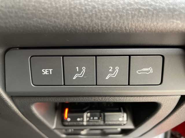 マツダ ＣＸ－３０ 20S プロアクティブツーリングセレ 愛知県 2020(令2)年 2.1万km ソウルレッドクリスタルM 純正9型ナビ　ＳＤカードなし/レーダークルーズコントロール/シートヒーター/バックカメラ/電動リアゲート/パワーシート/ヘッドアップディスプレイ/コーナーセンサー/純正アルミホイール/ＥＴＣ/ブラインドスポットモニター/LEDヘッドライト/パドルシフト/ステアリングヒーター/レーンキープアシスト/オートマチックハイビーム/ドライブレコーダー/衝突軽減システム/ワンセグ/Bluetooth/ステアリングスイッチ/スマートキー/プッシュスタート