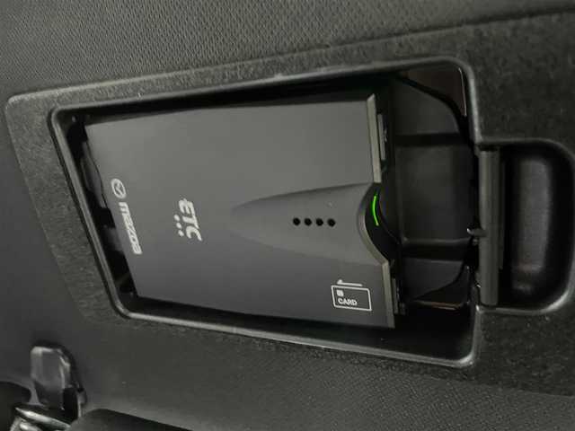 マツダ ＣＸ－８ XD プロアクティブ 大阪府 2018(平30)年 3.1万km マシーングレープレミアムM 純正ナビ/・フルセグTV/USB/BT　/全方位モニター　/ＥＴＣ　/ＢＳＭ　/ハンドルヒーター　/D席パワーシート/D/N席シートヒーター/ターボ車　/レーダークルーズコントロール　/パワーバックドア /コーナーセンサー/ルーフレール/純正フロアマット　/純正１９インチＡＷ　/ＬＥＤヘッド