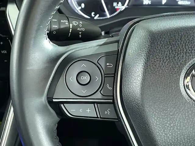 トヨタ ハリアー Z 福岡県 2021(令3)年 4.1万km プレシャスブラックパール ・純正ナビ/・フルセグ/.Bluetooth/・バックカメラ/・パノラミックビュー/・JBLサウンド/・パワーバックドア/・デジタルインナーミラー/・ブラインドスポットモニター/・パーキングブレーキサポート/・プリクラッシュセーフティー/・レーンキープアシスト/・レーダークルーズコントロール/・ヘッドアップディスプレイ/・ハーフレザーシート/・置くだけ充電/・ビルトインETC/・オートライト/・オートハイライト/・フォグライト/・電格ミラー/・ウィンカーミラー/・純正19インチAW