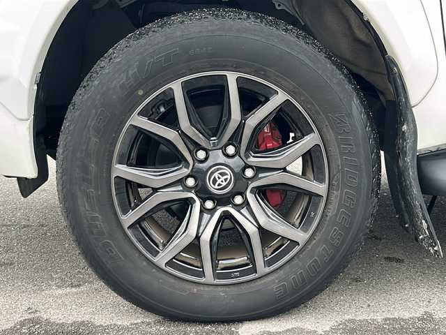 トヨタ ハイラックス Z GRスポーツ 香川県 2022(令4)年 3.1万km スーパーホワイトⅡ ナビ有Jディスプレイオーディオ/フルセグテレビ/パノラミックビューモニター/前後コーナーセンサー/コアサポート/オートライト/LEDヘッドライト/ターボ/スペアキー2本以上/ETC