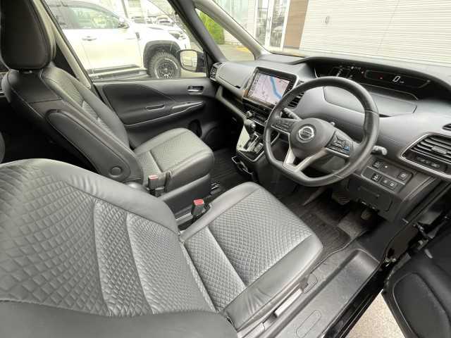 日産 セレナ マルチベッド ハイウェイスター V 岩手県 2020(令2)年 3.6万km ダイヤモンドブラック 5人乗り/ベットキット/前後ドラレコ/4WD/プロパイロット/電動サイドステップ/BSM/フリップダウンモニター/両側パワースライドドア/純正10インチSDナビ/アラウンドビューモニター/パーキングアシスト/ETC