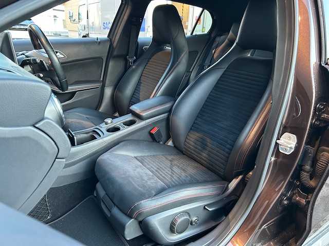 メルセデス・ベンツ ＧＬＡ２５０ 4マチック スポーツ 道東・釧路十勝 2014(平26)年 6万km オリエントブラウン ４WD/レーダーセーフティパッケージ/　レーンキーピングアシスト/　アダプティブクルーズコントロール/　ブラインドスポットインフォメーション/純正HDDナビ/ CD/DVD/SD/BT/フルセグ/バックカメラ/ETC/純正前後ドライブレコーダー/衝突回避ブレーキ/ハーフレザーシート/運転席メモリ付きパワーシート/フロントシートヒーティング/パワーバックドア/LEDヘッドライト/オートライト/純正18インチAW/純正フロアマット/スペアキー/取扱説明書/保証書