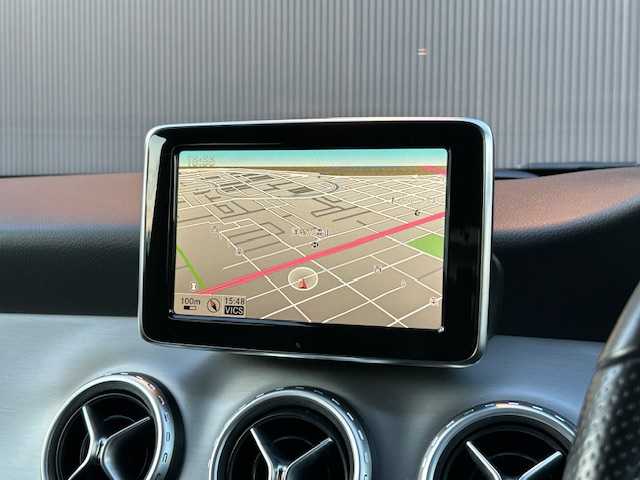 メルセデス・ベンツ ＧＬＡ２５０ 4マチック スポーツ 道東・釧路十勝 2014(平26)年 6万km オリエントブラウン ４WD/レーダーセーフティパッケージ/　レーンキーピングアシスト/　アダプティブクルーズコントロール/　ブラインドスポットインフォメーション/純正HDDナビ/ CD/DVD/SD/BT/フルセグ/バックカメラ/ETC/純正前後ドライブレコーダー/衝突回避ブレーキ/ハーフレザーシート/運転席メモリ付きパワーシート/フロントシートヒーティング/パワーバックドア/LEDヘッドライト/オートライト/純正18インチAW/純正フロアマット/スペアキー/取扱説明書/保証書