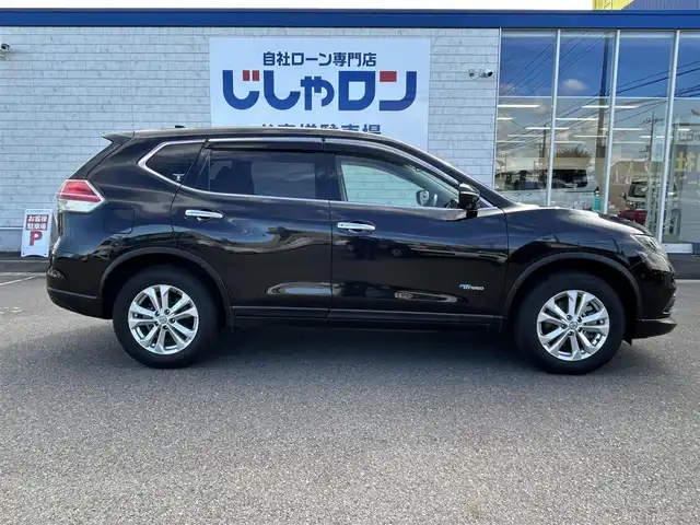 日産 エクストレイル ハイブリッド 20X エマージェンシーブレーキ 群馬県 2016(平28)年 10.2万km ダイヤモンドブラック (株)IDOMが運営する【じしゃロン伊勢崎店】の自社ローン専用車両になりますこちらは現金またはオートローンご利用時の価格です。自社ローンご希望の方は別途その旨お申付け下さい/エマージェンシーブレーキ/純正SDナビゲーション/アラウンドビューモニター/CD/DVD/SD/BT/DTV/USB/AUX/クルーズコントロール/前席シートヒーター/LEDヘッドライト/フォグライト/オートライト/ETC/ドアバイザー/純正フロアマット