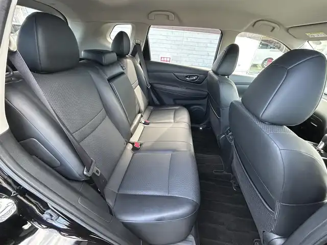 日産 エクストレイル ハイブリッド 20X エマージェンシーブレーキ 群馬県 2016(平28)年 10.2万km ダイヤモンドブラック (株)IDOMが運営する【じしゃロン伊勢崎店】の自社ローン専用車両になりますこちらは現金またはオートローンご利用時の価格です。自社ローンご希望の方は別途その旨お申付け下さい/エマージェンシーブレーキ/純正SDナビゲーション/アラウンドビューモニター/CD/DVD/SD/BT/DTV/USB/AUX/クルーズコントロール/前席シートヒーター/LEDヘッドライト/フォグライト/オートライト/ETC/ドアバイザー/純正フロアマット