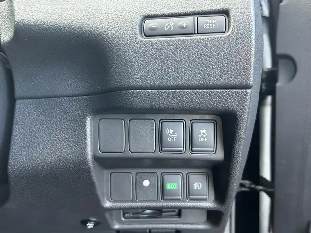 日産 エクストレイル ハイブリッド 20X エマージェンシーブレーキ 群馬県 2016(平28)年 10.2万km ダイヤモンドブラック (株)IDOMが運営する【じしゃロン伊勢崎店】の自社ローン専用車両になりますこちらは現金またはオートローンご利用時の価格です。自社ローンご希望の方は別途その旨お申付け下さい/エマージェンシーブレーキ/純正SDナビゲーション/アラウンドビューモニター/CD/DVD/SD/BT/DTV/USB/AUX/クルーズコントロール/前席シートヒーター/LEDヘッドライト/フォグライト/オートライト/ETC/ドアバイザー/純正フロアマット