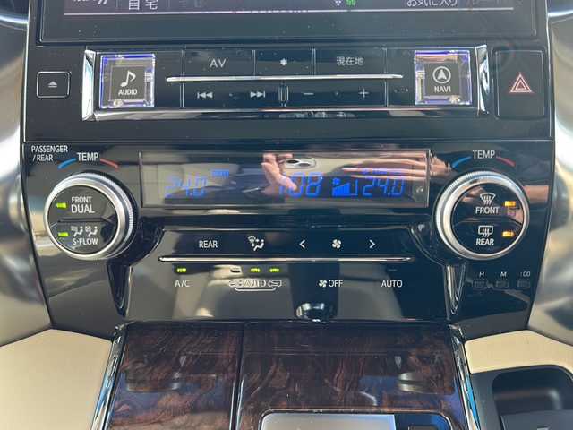 トヨタ アルファードハイブリット G 山形県 2019(平31)年 6.6万km ホワイトパールクリスタルシャイン ４WD/トヨタセーフティーセンス/純正SDナビ/（AM/FM/TV/CD/DVD/BT/SD）/アダプティブクルーズコントロール/ブラインドスポットモニター/ETC/モデリスタフルエアロ/レザー調シートカバー/パワーシート/シートヒーター/エアシート/パワーバックドア/レーンキープアシスト/コーナーセンサー/純正AW/前後ドライブレコーダー/バックカメラ/フリップダウンモニター/ステアリングスイッチ/オートマチックハイビーム/デジタルインナーミラー/純正フロアマット