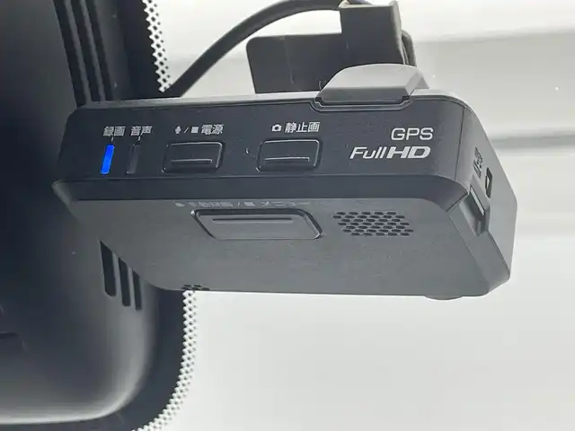 日産 セレナ ハイウェイスター Vセレクション 滋賀県 2017(平29)年 9.5万km ダイヤモンドブラック 純正9インチナビ/（フルセグTV/CD/DVD/Bluetooth）/全方位カメラ/両側パワースライドドア/フリップダウンモニター/ドライブレコーダー/パーキングアシスト/ビルトインETC/LEDライト/クリアランスソナー/衝突被害軽減システム/スマートキー/プッシュスタート/純正アルミホイール/オートライト/オートハイビーム/クルーズコントロール/ダブルエアコン/純正フロアマット