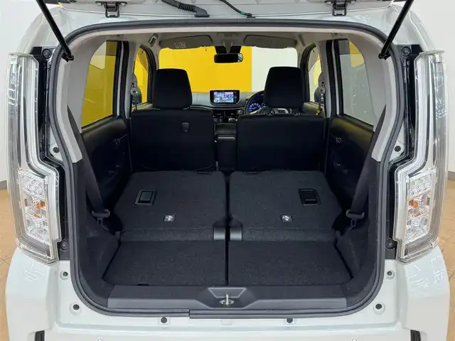 ダイハツ ムーヴ カスタム X LTDⅡ SAⅢ 群馬県 2019(令1)年 6.6万km パールホワイトⅢ 安全装備/・衝突軽減ブレーキ/・横滑り防止/・オートライト/・オートハイビーム/・リアコーナーセンサー/純正7インチワイドナビ/・AM/FM/フルセグTV/・Bluetooth/SD/・CD/DVD/USB/全方位カメラ/LEDヘッドライト/LEDフォグランプ/運転席シートヒーター/純正ドアバイザー/純正フロアマット/純正14インチアルミホイール/スマートキー/プッシュスタート