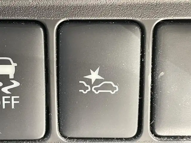 三菱 ｅＫワゴン M e－アシスト 岡山県 2015(平27)年 7.1万km チェリーブラウンパール 登録時走行距離：70806km/禁煙車/社外SDナビ(型番：CN-RS01WD)/　(CD/DVD/ワンセグTV/Bluetooth)/バックカメラ/衝突被害軽減システム/ETC/純正ハロゲンヘッドライト/ヘッドライトレベライザー/リモコンキー/アイドリングストップ/純正ホイールキャップ/ドアバイザー/電動格納ミラー/純正フロアマット/横滑防止装置/盗難防止装置/取扱説明書/新車時整備手帳（保証書）