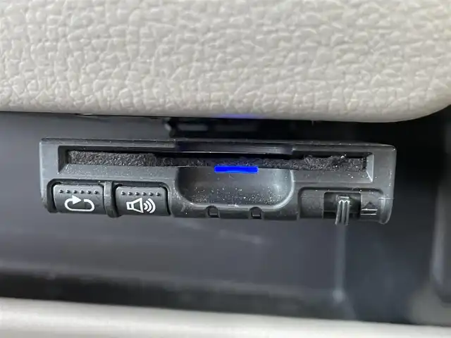 三菱 ｅＫワゴン M e－アシスト 岡山県 2015(平27)年 7.1万km チェリーブラウンパール 登録時走行距離：70806km/禁煙車/社外SDナビ(型番：CN-RS01WD)/　(CD/DVD/ワンセグTV/Bluetooth)/バックカメラ/衝突被害軽減システム/ETC/純正ハロゲンヘッドライト/ヘッドライトレベライザー/リモコンキー/アイドリングストップ/純正ホイールキャップ/ドアバイザー/電動格納ミラー/純正フロアマット/横滑防止装置/盗難防止装置/取扱説明書/新車時整備手帳（保証書）