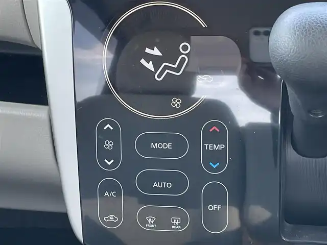 三菱 ｅＫワゴン M e－アシスト 岡山県 2015(平27)年 7.1万km チェリーブラウンパール 登録時走行距離：70806km/禁煙車/社外SDナビ(型番：CN-RS01WD)/　(CD/DVD/ワンセグTV/Bluetooth)/バックカメラ/衝突被害軽減システム/ETC/純正ハロゲンヘッドライト/ヘッドライトレベライザー/リモコンキー/アイドリングストップ/純正ホイールキャップ/ドアバイザー/電動格納ミラー/純正フロアマット/横滑防止装置/盗難防止装置/取扱説明書/新車時整備手帳（保証書）