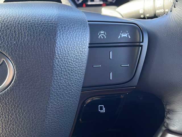 トヨタ アルファードハイブリット Z 岩手県 2024(令6)年 0.8万km プラチナホワイトパールマイカ ワンオーナー/禁煙車/寒冷地仕様/トヨタチームメイト/純正ディスプレイオーディオナビ/フルセグTV/バックカメラ/パノラミックビューモニター/ETC2.0/デジタルインナーミラー/ブラインドスポットモニター/ヘッドアップディスプレイ/置くだけ充電/両側パワースライドドア/フリップダウンモニター/レーダークルーズコントロール/衝突被害軽減ブレーキ/レーンキープアシスト/横滑り防止装置/クリアランスソナー/全席パワーシート/全席シートヒーター＆シートエアコン/オートライト/オートハイビーム/LEDヘッドライト/フォグランプ/スマートキー/プッシュスタート/電動格納ミラー/社外17インチAW/積込純正18インチ夏タイヤ/純正フロアマット/ドアバイザー/保証書/取扱説明書