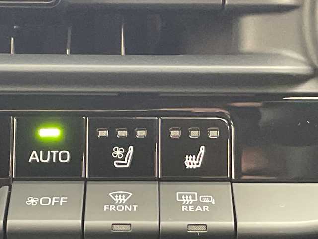 トヨタ クラウン スポーツ Z 愛知県 2024(令6)年 0.9万km ブラック アドバンストドライブ/純正12.4型ディスプレイオーディオナビ/全方位カメラ/レーダークルーズコントロール/シートヒーター/エアシート/バックカメラ/電動リアゲート/パワーシート/ヘッドアップディスプレイ/コーナーセンサー/ETC2.0/ブラインドスポットモニター/LEDヘッドライト/インテリジェントミラー/オートマチックハイビーム/ドライブレコーダー/ワイヤレス充電機/衝突軽減システム/フルセグ/Bluetooth/ステアリングスイッチ/スマートキー/プッシュスタート