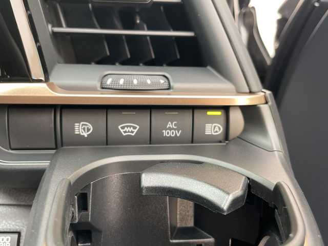 トヨタ クラウン スポーツ Z 愛知県 2024(令6)年 0.9万km ブラック アドバンストドライブ/純正12.4型ディスプレイオーディオナビ/全方位カメラ/レーダークルーズコントロール/シートヒーター/エアシート/バックカメラ/電動リアゲート/パワーシート/ヘッドアップディスプレイ/コーナーセンサー/ETC2.0/ブラインドスポットモニター/LEDヘッドライト/インテリジェントミラー/オートマチックハイビーム/ドライブレコーダー/ワイヤレス充電機/衝突軽減システム/フルセグ/Bluetooth/ステアリングスイッチ/スマートキー/プッシュスタート