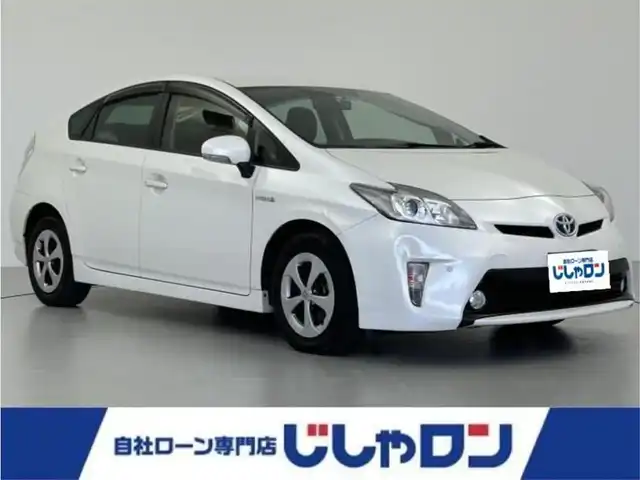 トヨタ プリウス S 大阪府 2014(平26)年 7.1万km ホワイトパールクリスタルシャイン (株)IDOMが運営する【じしゃロン堺店】の自社ローン専用車両になります。/こちらは現金またはオートローンご利用時の価格です。自社ローンご希望の方は別途その旨お申付け下さい