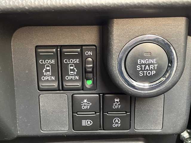 トヨタ タンク カスタムG－T 兵庫県 2019(令1)年 4.5万km ブラックマイカメタリック 純正ナビ/Bluetooth CD DVD フルセグ/ビルトインＥＴＣ２．０/全方位カメラ/両側パワースライドドア/フロアマット/純正アルミホイール/ドアバイザー/ＬＥＤヘッドライト/クルーズコントロール/フォグランプ/ステアリングスイッチ/プッシュスタート/スマートキー/ウィンカーミラー/衝突軽減ブレーキ/レーンキープアシスト/アイドリングストップ/コーナーセンサー/オートハイビーム