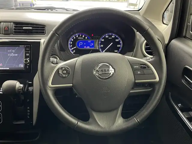 日産 デイズ ハイウェイスターG ターボ 宮城県 2018(平30)年 1万km ブラック 純正ナビ　/アラウンドビューモニター　/エマージェンシーブレーキ　/車線逸脱警報　/オートハイビーム　/ＨＩＤヘッドランプ　/フォグランプ　/純正１５インチアルミ　/プッシュスタート　/フルオートエアコン　/フルセグTV/CD/DVDプレーヤー/Bluetoothオーディオ/ETC/禁煙車