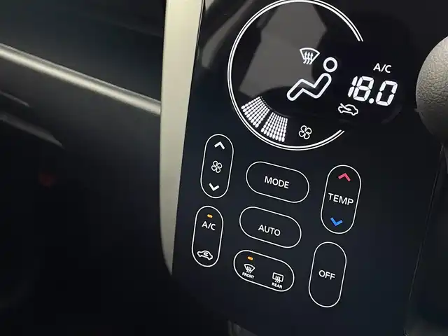 日産 デイズ ハイウェイスターG ターボ 宮城県 2018(平30)年 1万km ブラック 純正ナビ　/アラウンドビューモニター　/エマージェンシーブレーキ　/車線逸脱警報　/オートハイビーム　/ＨＩＤヘッドランプ　/フォグランプ　/純正１５インチアルミ　/プッシュスタート　/フルオートエアコン　/フルセグTV/CD/DVDプレーヤー/Bluetoothオーディオ/ETC/禁煙車