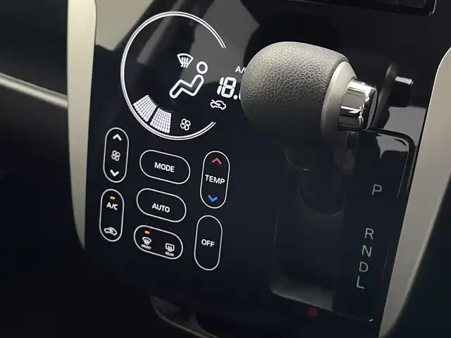 日産 デイズ ハイウェイスターG ターボ 宮城県 2018(平30)年 1万km ブラック 純正ナビ　/アラウンドビューモニター　/エマージェンシーブレーキ　/車線逸脱警報　/オートハイビーム　/ＨＩＤヘッドランプ　/フォグランプ　/純正１５インチアルミ　/プッシュスタート　/フルオートエアコン　/フルセグTV/CD/DVDプレーヤー/Bluetoothオーディオ/ETC/禁煙車