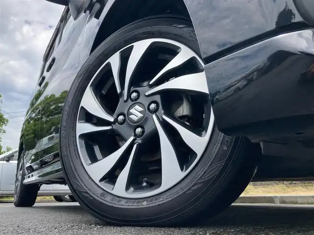 スズキ ソリオ バンディット HV MV 静岡県 2021(令3)年 4.5万km スーパーブラックパール スズキセーフティサポート/純正8インチメモリーナビ（CN-RZ865）/  AM FM CD DVD Bluetooth iPod/フルセグTV/バックモニター/ETC/両側パワースライドドア/前後ドライブレコーダー/アダプティブクルーズコントロール/LEDオートヘッドライト/フロントフォグランプ/カラーヘッドアップディズプレイ/ステアリングスイッチ/リアロールサンシェード/シートバックテーブル/充電用USB端子×2/純正15インチアルミホイール/純正フロアマット/スマートキー×2本