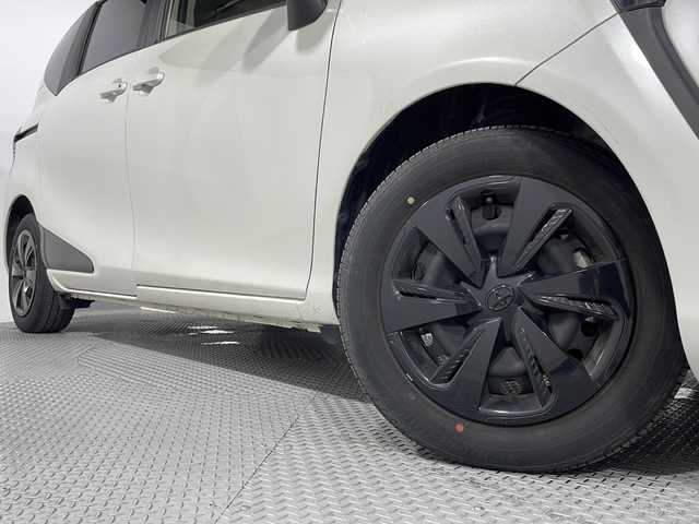 トヨタ シエンタ G セーフティエディション 広島県 2021(令3)年 2万km ホワイトパールクリスタルシャイン 禁煙車/社外ナビ/バックカメラ/両側パワースライドドア/衝突被害軽減/前後ドラレコ/ＥＴＣ/オートマチックハイビーム/前後コーナーセンサー/ＬＥＤヘッドライト/レーンキープアシスト/ステアリングスイッチ/純正15インチホイールキャップ(185/60/R15)/エアバッグ(運転席/助手席)