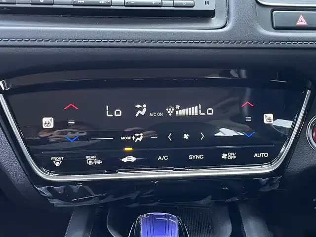 ホンダ ヴェゼル ハイブリッド Z ホンダセンシング 島根県 2017(平29)年 7.8万km クリスタルブラックパール 純正ナビ/CD/DVD/DTV/Bluetooth/バックカメラ/レーダークルーズコントロール/LEDオートライト/ステアリングスイッチ/ハーフレザー調シート/シートヒーター /ビルトインETC/純正フロアマット/ドアバイザー/スマートキー/スペアキー /プッシュスタート /純正アルミホイール