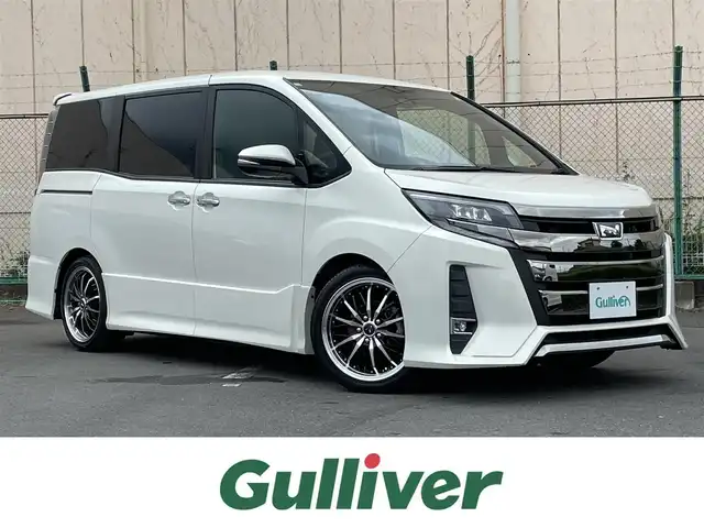 トヨタ ノア Si ダブルバイビー 東京都 2018(平30)年 1.7万km ラグジュアリーホワイトパールクリスタルシャインガラスフレーク ストラーダナビ/バックモニター/プリクラッシュセーフティ/レーンディパーチャー/オートマチックハイビーム/クルーズコントロール/両側電動スライドドア/ETC/アイドリングストップ/スマートキー