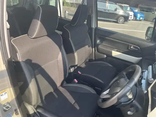 スズキ クロスビー HYBRID MZ 愛媛県 2019(平31)年 4.4万km キャラバンアイボリーパールメタリック/ホワイト 2トーンルーフ 社外8型メモリナビ/CD/DVD/BT/MSV/iPod/DTV/HDMI/バックカメラ/ETC/ドライブレコーダー/パドルシフト/革巻きステアリング/ステアリングスイッチ/D＋N席シートヒーター/LEDヘッドライト/オートライト/フォグランプ/コーナーセンサー/衝突被害軽減ブレーキ/純正16インチアルミホイール/純正フロアマット/電動格納ウィンカーミラー/プッシュスタート/スマートキー