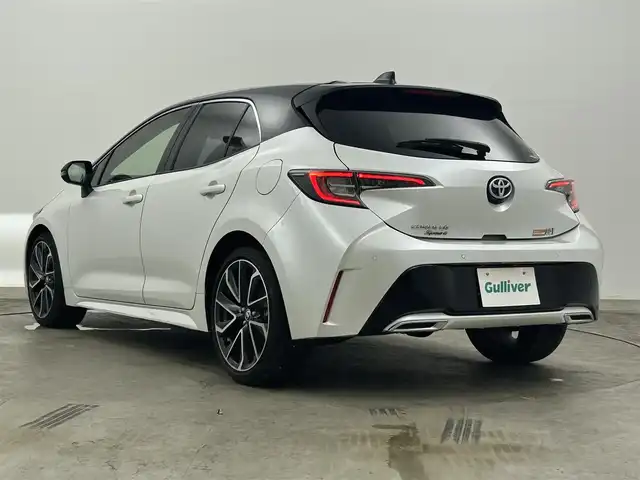トヨタ カローラ スポーツ ハイブリッドG Z 岡山県 2021(令3)年 1万km アティチュードブラックマイカ/プラチナホワイトパールマイカ 純正ディスプレイオーディオ/(USB/BT/Mira Cast)/バックモニター/ビルトインETC/社外ドライブレコーダー前後/前席シートヒーター/衝突軽減ブレーキ/レーダークルーズコントロール/レーンキープアシスト/オートハイビーム/LEDオートヘッドライト/ヘッドアップディスプレイ/ブラインドスポットモニター/ミラーヒーター/純正フロアマット/純正18インチAAW