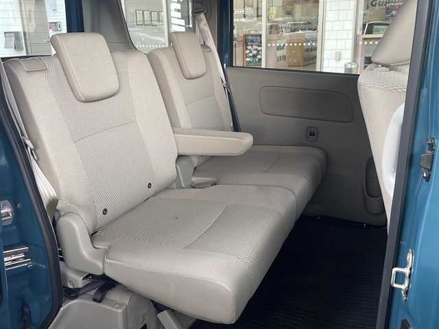 日産 クリッパー リオ G 愛知県 2024(令6)年 1.1万km 青 ワンオーナー/純正ナビ/フルセグTV・SD・Bluetooth・USB・CD・AUX/バックカメラ/両側パワースライドドア/左リアオートステップ/エマージェンシーブレーキ/ビークルダイナミクスコントロール/LDW（車線逸脱警報）/インテリジェントDA（ふらつき警報）/先行車発進お知らせ/ハイビームアシスト/オーバーヘッドシェルフ/フロント・リアソナー/運転席シートヒーター/リアヒーター/ETC/N席シートバックテーブル/前席アクセサリーソケット・USBポート・TypeC/アクセサリーソケット/ナビ連動純正前後ドライブレコーダー/LEDヘッドライト(オートライト)/フォグランプ/USB電源ソケット（2個）/本革巻ステアリング/ラゲッジカーペット/バックドアインナーハンドル/アイドリングストップ/電格ミラー/純正フロアマット/純正ドアバイザー/保証書/取扱説明書/スペアキー