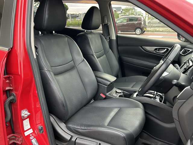 日産 エクストレイル 20X ブラックエクストリーマーX エマB 秋田県 2015(平27)年 7.7万km バーニングレッド 純正メモリナビ/純正CD、BT、フルセグ/全周囲カメラ/純正17インチアルミ/４WD/ETC/前後コーナーセンサー