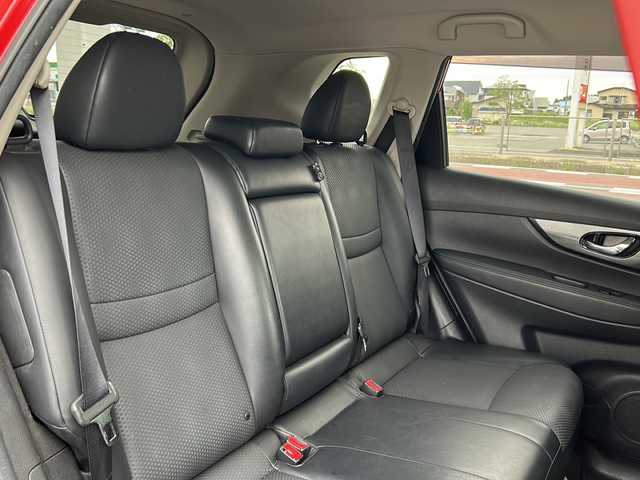 日産 エクストレイル 20X ブラックエクストリーマーX エマB 秋田県 2015(平27)年 7.7万km バーニングレッド 純正メモリナビ/純正CD、BT、フルセグ/全周囲カメラ/純正17インチアルミ/４WD/ETC/前後コーナーセンサー