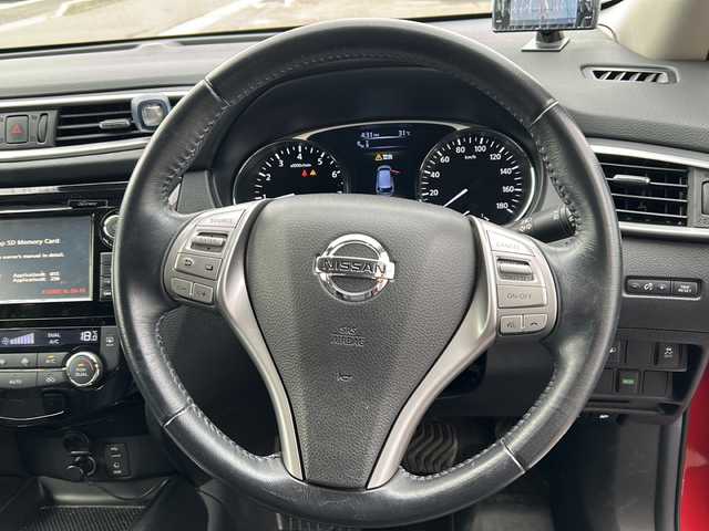 日産 エクストレイル 20X ブラックエクストリーマーX エマB 秋田県 2015(平27)年 7.7万km バーニングレッド 純正メモリナビ/純正CD、BT、フルセグ/全周囲カメラ/純正17インチアルミ/４WD/ETC/前後コーナーセンサー