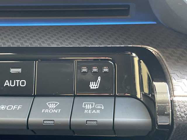トヨタ プリウス G 愛知県 2024(令6)年 0.8万km グレー モデリスタエアロパーツ/純正７型ディスプレイオーディオ（ナビあり）/全方位カメラ/レーダークルーズコントロール/シートヒーター/バックカメラ/コーナーセンサー/アルミホイール/ブラインドスポットモニター/LEDヘッドライト/インテリジェントミラー/オートマチックハイビーム/ドライブレコーダー/ＥＴＣ２．０/衝突軽減システム/フルセグ/Bluetooth/ステアリングスイッチ/スマートキー/プッシュスタート/キャリパー