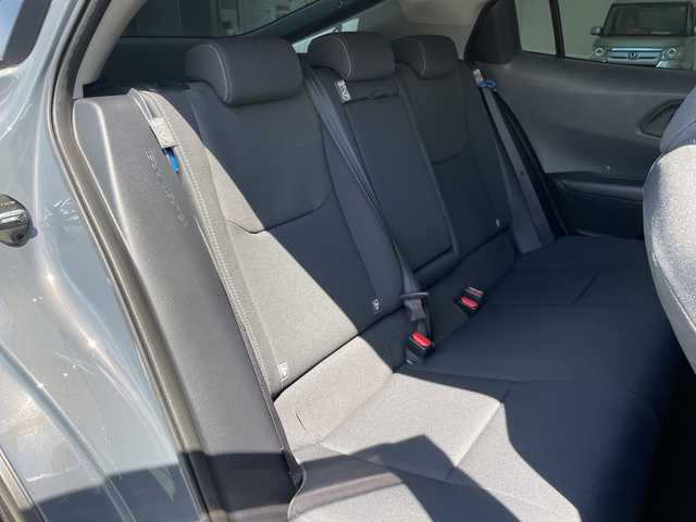 トヨタ プリウス G 愛知県 2024(令6)年 0.8万km グレー モデリスタエアロパーツ/純正７型ディスプレイオーディオ（ナビあり）/全方位カメラ/レーダークルーズコントロール/シートヒーター/バックカメラ/コーナーセンサー/アルミホイール/ブラインドスポットモニター/LEDヘッドライト/インテリジェントミラー/オートマチックハイビーム/ドライブレコーダー/ＥＴＣ２．０/衝突軽減システム/フルセグ/Bluetooth/ステアリングスイッチ/スマートキー/プッシュスタート/キャリパー