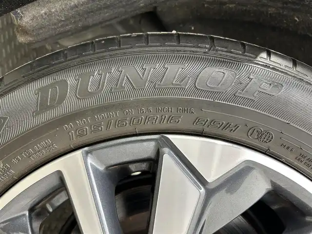 日産 セレナ ハイウェイスター V 大阪府 2020(令2)年 1.7万km ダイヤモンドブラック 全方位カメラ　後席モニター　フロントエアロ　カプロンシート　ＢＳＭ　クルコン　純正ナビＴＶ　両側電動　ＥＴＣ　ドラレコ　クリアランスソナー　オートマチックハイビーム　オートライト　ＬＥＤヘッドライト