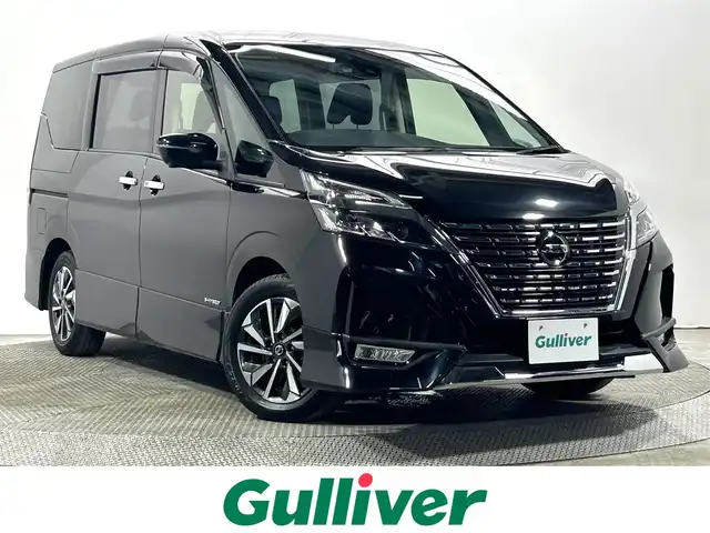 日産 セレナ ハイウェイスター V 大阪府 2020(令2)年 1.7万km ダイヤモンドブラック 全方位カメラ　後席モニター　フロントエアロ　カプロンシート　ＢＳＭ　クルコン　純正ナビＴＶ　両側電動　ＥＴＣ　ドラレコ　クリアランスソナー　オートマチックハイビーム　オートライト　ＬＥＤヘッドライト