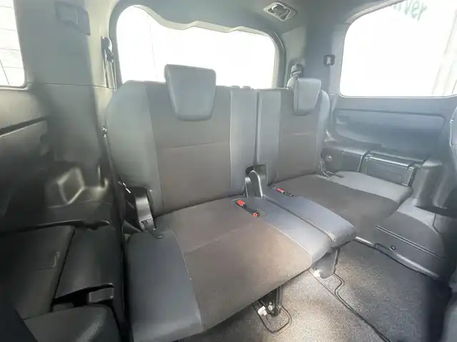 トヨタ ノア Si ダブルバイビー 福岡県 2018(平30)年 4.5万km ホワイトパールクリスタルシャイン 社外７型SDナビ(CD/BT)バックモニタートヨタセーフティーフリップダウンモニター両側パワスラクルコンドラレコETCUSBポート純正LEDヘッドライトプッシュスタートスマートキー