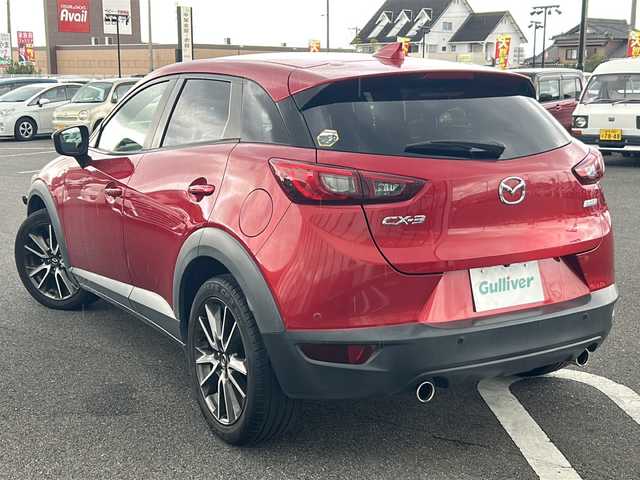 マツダ ＣＸ－３ XD ツーリング 岐阜県 2015(平27)年 5.5万km ソウルレッドプレミアムメタリック 登録時走行距離54934km/純正マツダコネクトナビ/ディスプレイオーディオ/フルセグテレビ/バックカメラ/Blue tooth・CD・AUX/純正ETC2.0/スマートブレーキサポート/iStop/ブラインドスポットモニター/パーキングセンサー/コーナーセンサー前後/ドライブレコーダー前後/レーダークルーズコントロール/レーンキープアシスト/ＬＥＤヘッドライト/オートライト/ハイビームアシスト/ウィンカーミラー/横滑り防止装置/盗難防止装置/エアバッグ運転席・助手席/カーテンエアバッグ/ハーフレザーシート/フルフラットシート/純正フロアマット/プッシュスタート/スマートキー/スペアキー1本/アイドリングストップ/純正18アルミホイール/取扱説明書/記録簿/パドルシフト/ドアバイザー/禁煙車