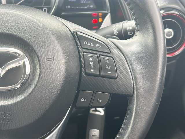 マツダ ＣＸ－３ XD ツーリング 岐阜県 2015(平27)年 5.5万km ソウルレッドプレミアムメタリック 登録時走行距離54934km/純正マツダコネクトナビ/ディスプレイオーディオ/フルセグテレビ/バックカメラ/Blue tooth・CD・AUX/純正ETC2.0/スマートブレーキサポート/iStop/ブラインドスポットモニター/パーキングセンサー/コーナーセンサー前後/ドライブレコーダー前後/レーダークルーズコントロール/レーンキープアシスト/ＬＥＤヘッドライト/オートライト/ハイビームアシスト/ウィンカーミラー/横滑り防止装置/盗難防止装置/エアバッグ運転席・助手席/カーテンエアバッグ/ハーフレザーシート/フルフラットシート/純正フロアマット/プッシュスタート/スマートキー/スペアキー1本/アイドリングストップ/純正18アルミホイール/取扱説明書/記録簿/パドルシフト/ドアバイザー/禁煙車