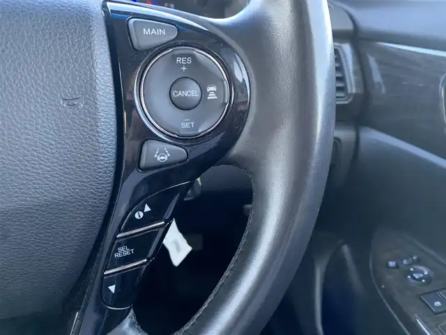 ホンダ アコード ハイブリッド EX 大分県 2015(平27)年 8.5万km ホワイトオーキッドパール ・純正HDDインターナビ/・フルセグ/・バックカメラ/・ナビ連動ETC2.0/・アダプティブクルーズコントロール/・ホンダセンシング/・オートハイビーム/・レーンキープアシスト/・パーキングセンサー/・前席パワーシート/・リアシェード