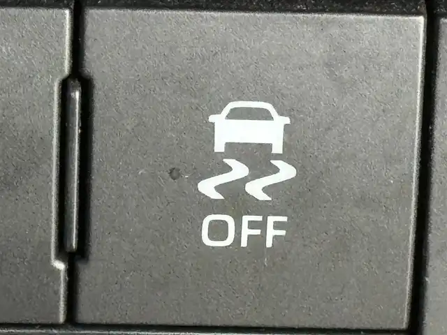 ダイハツ タフト G 福岡県 2020(令2)年 5万km ブラックマイカメタリック ガラスルーフ　/社外ナビ／フルセグＴＶ　/バックカメラ　/ＥＴＣ　/コーナーセンサー　/衝突軽減ブレーキ　/レーンキープ　/アイドリングストップ　/シートヒーター　/プッシュスタート　/純正１５インチＡＷ　/ＬＥＤライト