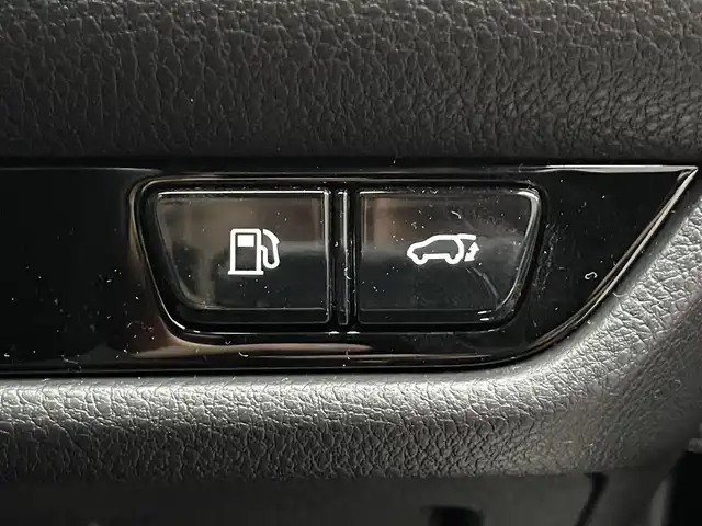 レクサス ＮＸ 350h Fスポーツ 愛知県 2023(令5)年 2.4万km グラファイトブラックガラスフレーク 純正１４型ナビＴＶ　ムーンルーフ　赤黒革　禁煙車　デジタルインナーミラー　全方位カメラ　内蔵型前後ドラレコ　オレンジキャリパー　ＡＣ１００Ｖ　ＨＤＭＩ　ＢＳＭ　ＨＵＤ　衝突軽減　追従クルコン　電動リアゲート　パドルシフト　電動リアゲート　シートヒーター　シートベンチレーション　ハンドルヒーター　ETC2.0　LEDオートライト　フォグランプ　コーナーセンサー　メモリシート　純正フロアマット　電動パーキング　