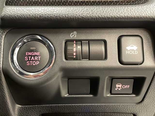 スバル ＷＲＸ Ｓ４ 2．0GT‐S アイサイト 岐阜県 2015(平27)年 5.4万km アイスシルバーメタリック アイサイト/STIエアロ/純正ナビ/Bluetooth/フルセグTV/DVD/バックカメラ/ETC/前席シートヒーター/前席パワーシート/レーダークルーズコントロール/レーンキープ/前後ドライブレコーダー/パドルシフト/電子パーキング/社外AW１８インチ