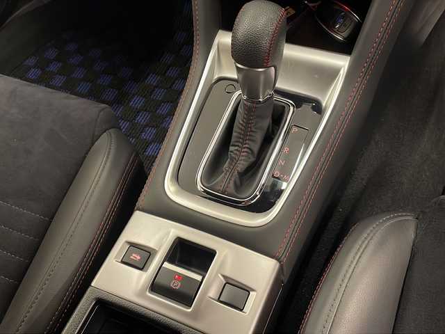 スバル ＷＲＸ Ｓ４ 2．0GT‐S アイサイト 岐阜県 2015(平27)年 5.4万km アイスシルバーメタリック アイサイト/STIエアロ/純正ナビ/Bluetooth/フルセグTV/DVD/バックカメラ/ETC/前席シートヒーター/前席パワーシート/レーダークルーズコントロール/レーンキープ/前後ドライブレコーダー/パドルシフト/電子パーキング/社外AW１８インチ